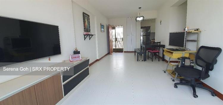 Yishun Street 31 thumbnail photo
